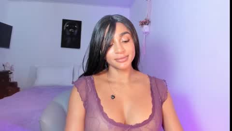 Destinne Mill online show from February 19, 2025, 1:17 pm