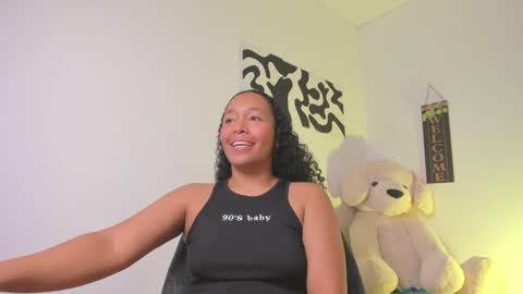 desty_y online show from February 25, 2026, 6:56 am