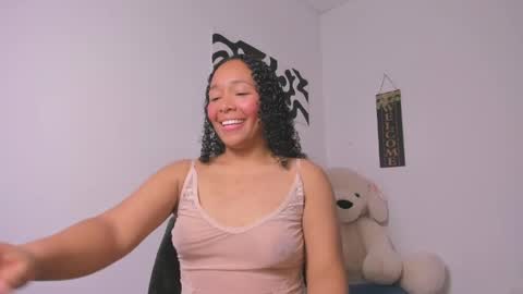 desty_y online show from April 16, 2026, 1:28 am