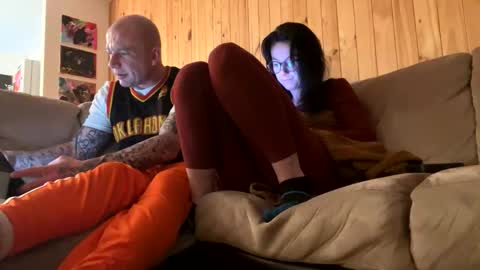deunzybaby online show from May 7, 2026, 6:41 am