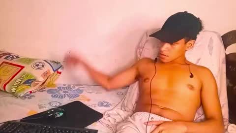 deus_steim online show from November 11, 2025, 4:56 am