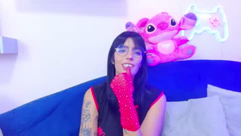DEUX online show from July 15, 2026, 10:59 pm
