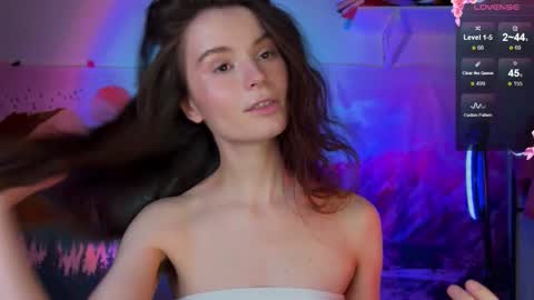 Deva online show from November 28, 2025, 2:25 am