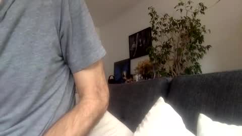 Snapshot of devil_dark_berlin chatting on January 30, 2025, 9:57 am ooo  Devil Dark  ooo online show from January 30, 2025, 9:57 am