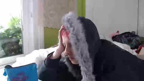 poutyangel online show from March 4, 2026, 8:04 pm