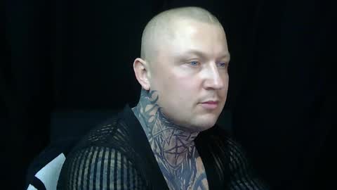 Snapshot of devilwithtats chatting on April 15, 2026, 8:54 am Lucian online show from April 15, 2026, 8:54 am