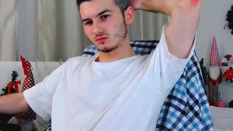 devin_ho online show from January 6, 2025, 4:58 am