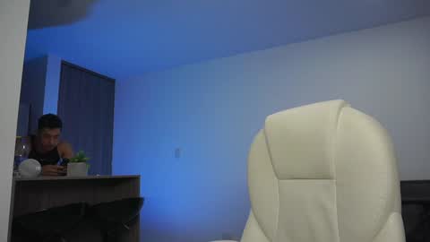 Devin Hunter online show from December 7, 2024, 5:59 am