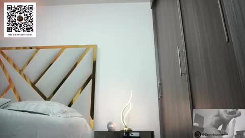 Devin Hunter online show from October 25, 2025, 11:43 pm