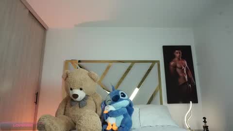 Snapshot of devin_hunter chatting on February 15, 2026, 11:45 pm Devin Hunter online show from February 15, 2026, 11:45 pm