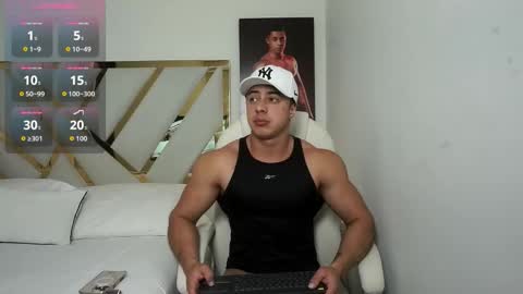 Snapshot of devin_hunter chatting on February 25, 2026, 7:23 pm Devin Hunter online show from February 25, 2026, 7:23 pm