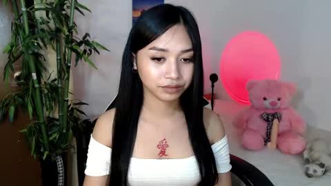 Devine Greyson online show from February 9, 2025, 8:02 pm