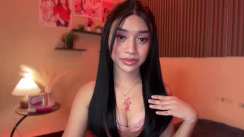 Devine Greyson online show from October 20, 2025, 12:27 pm