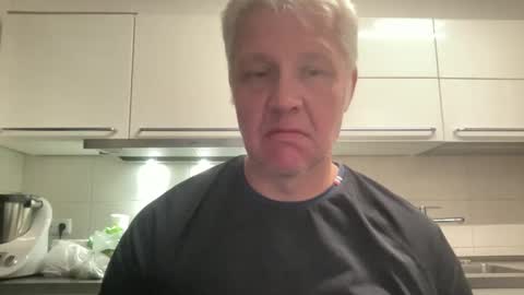 Devon online show from September 13, 2025, 10:53 pm