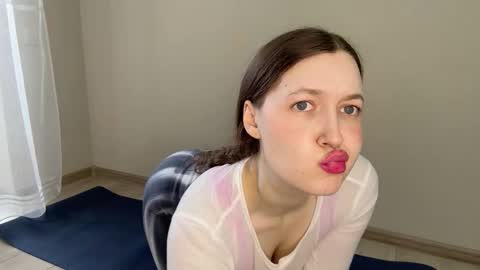 Angel online show from September 16, 2025, 10:05 am