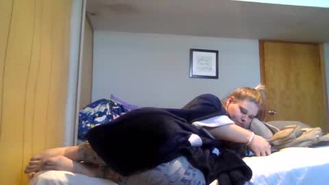 devykitten online show from February 14, 2025, 3:47 pm