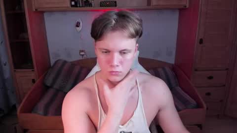 Snapshot of dexter_bennett chatting on October 20, 2025, 11:38 pm Dexter online show from October 20, 2025, 11:38 pm