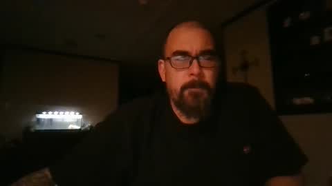 Snapshot of dexterbanana chatting on January 9, 2025, 3:15 am Mike Sounde online show from January 9, 2025, 3:15 am