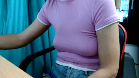 deylove786838 online show from September 18, 2025, 8:27 am