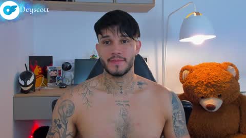 JULIAN online show from December 19, 2024, 12:56 am