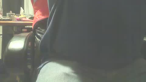 Snapshot of dfwgonewrong chatting on October 15, 2025, 1:28 am dfwgonewrong online show from October 15, 2025, 1:28 am