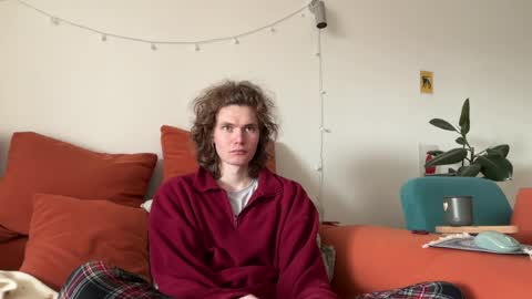 Di Alex online show from April 18, 2026, 8:40 am