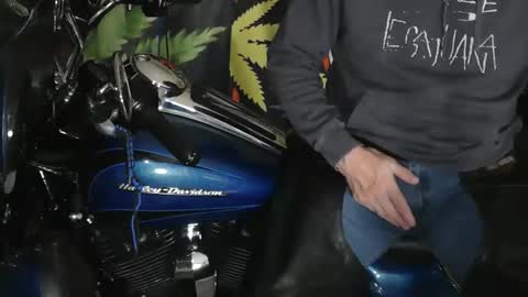 Yeti online show from January 12, 2026, 3:56 am