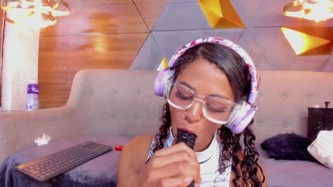 Camila and Megan online show from January 6, 2025, 8:18 pm