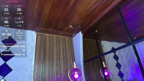 Camila and Megan online show from October 25, 2025, 7:08 pm