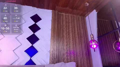 Camila and Megan online show from November 22, 2025, 7:02 pm