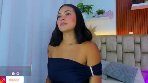 diamond_canela online show from March 27, 2026, 3:34 am