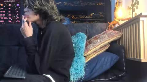 diamond_twink online show from November 27, 2025, 4:36 am