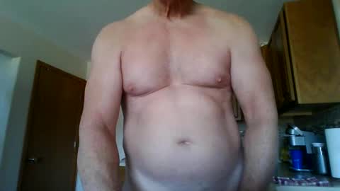 Snapshot of diamondchuck73 chatting on March 11, 2025, 5:46 pm Diamondchuck73 online show from March 11, 2025, 5:46 pm
