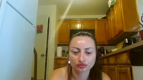 Snapshot of diamondmonroexo chatting on July 19, 2026, 4:22 pm DiamondMonroeXo online show from July 19, 2026, 4:22 pm