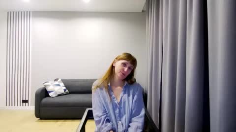 diana_meridor online show from December 9, 2024, 4:23 am