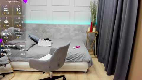 Snapshot of diana_soft chatting on December 7, 2024, 11:40 am Diana online show from December 7, 2024, 11:40 am