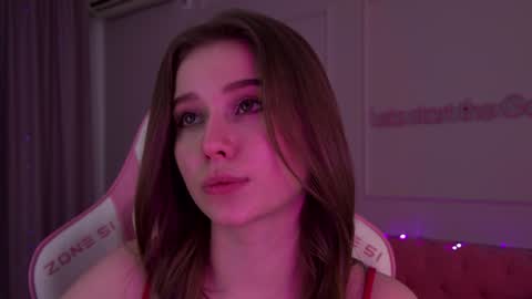 Snapshot of dianabecker chatting on January 24, 2025, 12:52 am Diana online show from January 24, 2025, 12:52 am