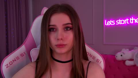 Snapshot of dianabecker chatting on January 30, 2025, 8:21 pm Diana online show from January 30, 2025, 8:21 pm