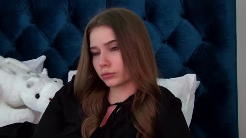 Snapshot of dianabecker chatting on February 3, 2025, 4:14 am Diana online show from February 3, 2025, 4:14 am