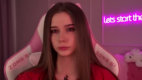 Snapshot of dianabecker chatting on February 9, 2025, 6:16 pm Diana online show from February 9, 2025, 6:16 pm