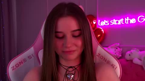 Snapshot of dianabecker chatting on February 13, 2025, 10:00 pm Diana online show from February 13, 2025, 10:00 pm