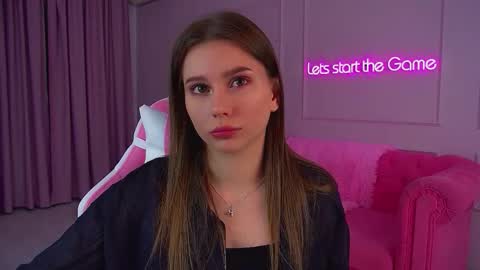 Snapshot of dianabecker chatting on September 14, 2025, 6:29 pm Diana online show from September 14, 2025, 6:29 pm