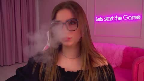 Snapshot of dianabecker chatting on September 15, 2025, 6:30 pm Diana online show from September 15, 2025, 6:30 pm