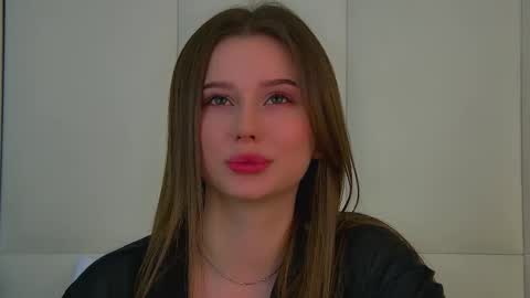 Snapshot of dianabecker chatting on October 12, 2025, 6:29 pm Diana online show from October 12, 2025, 6:29 pm