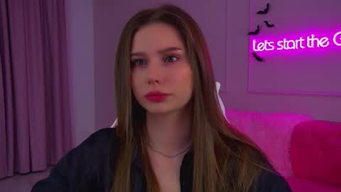 Snapshot of dianabecker chatting on October 24, 2025, 6:26 pm Diana online show from October 24, 2025, 6:26 pm