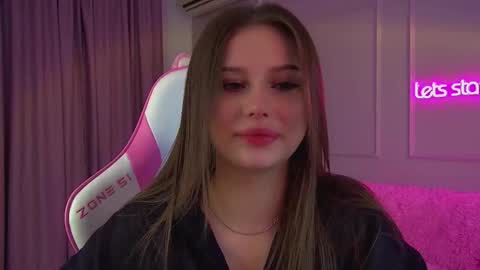 Snapshot of dianabecker chatting on January 18, 2026, 6:23 pm Diana online show from January 18, 2026, 6:23 pm