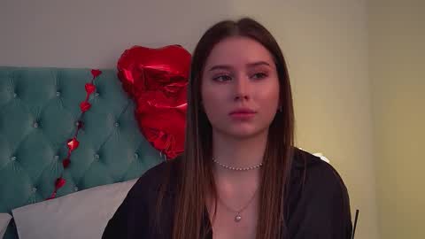 Snapshot of dianabecker chatting on February 14, 2026, 2:58 pm Diana online show from February 14, 2026, 2:58 pm