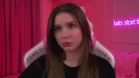 Snapshot of dianabecker chatting on February 15, 2026, 6:26 pm Diana online show from February 15, 2026, 6:26 pm