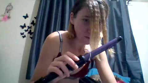 Snapshot of dianarussell864 chatting on November 3, 2025, 9:10 am dianarussell864 online show from November 3, 2025, 9:10 am