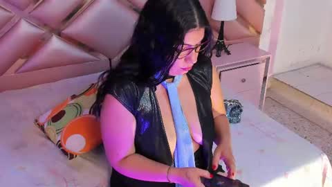 Snapshot of dianasheren chatting on July 13, 2026, 8:55 pm dianasheren online show from July 13, 2026, 8:55 pm